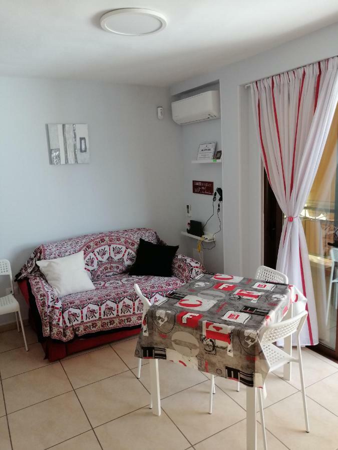 לוס כריסטיאנוס Casa Laura Vivienda Vacacional מראה חיצוני תמונה